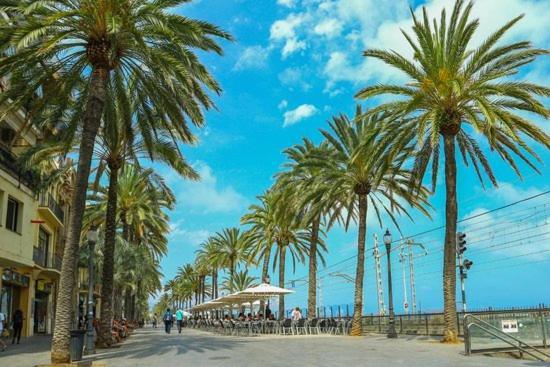Casabala - Near The Beach And Barcelona Center Badalona Kültér fotó